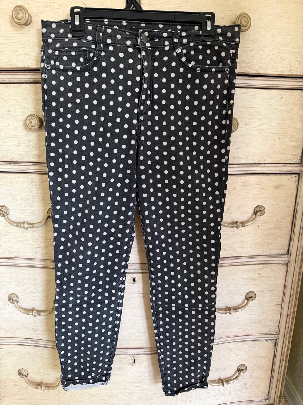 Forever 21 Black and Gray Skinny Jeans with Tag Detail